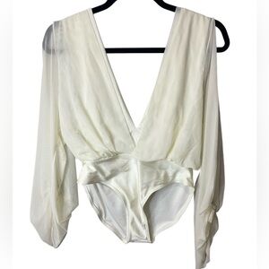 Entreaguas One Piece Bathing Suit Body Suit Plunging Neck Sleeves Lux SZ M EUC